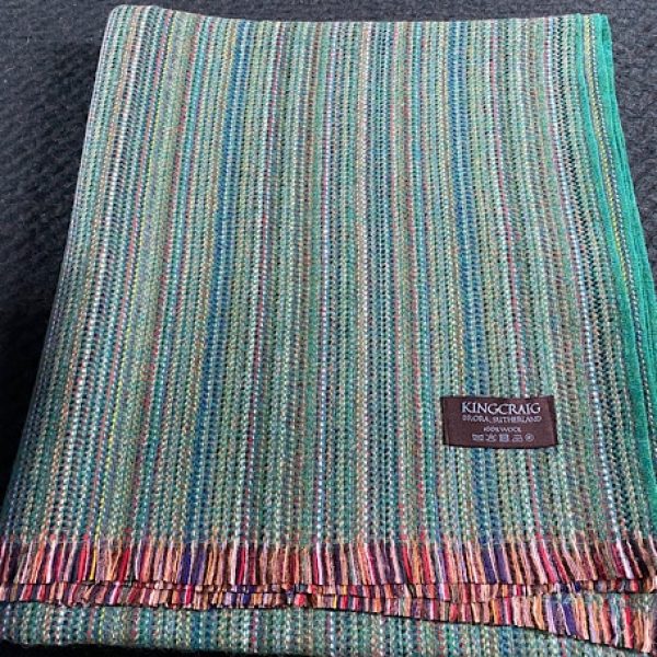 Top Quality 100% Wool Bothy Throw - Bright Green